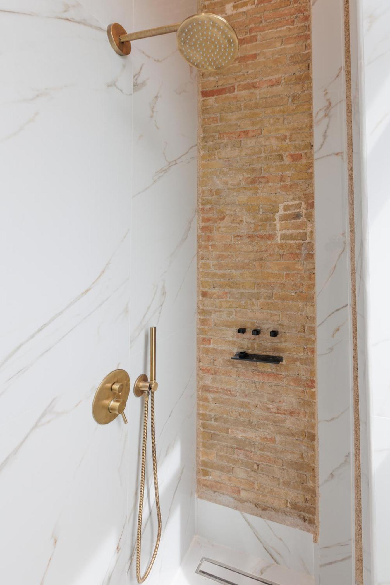 Aparthotel La Divina