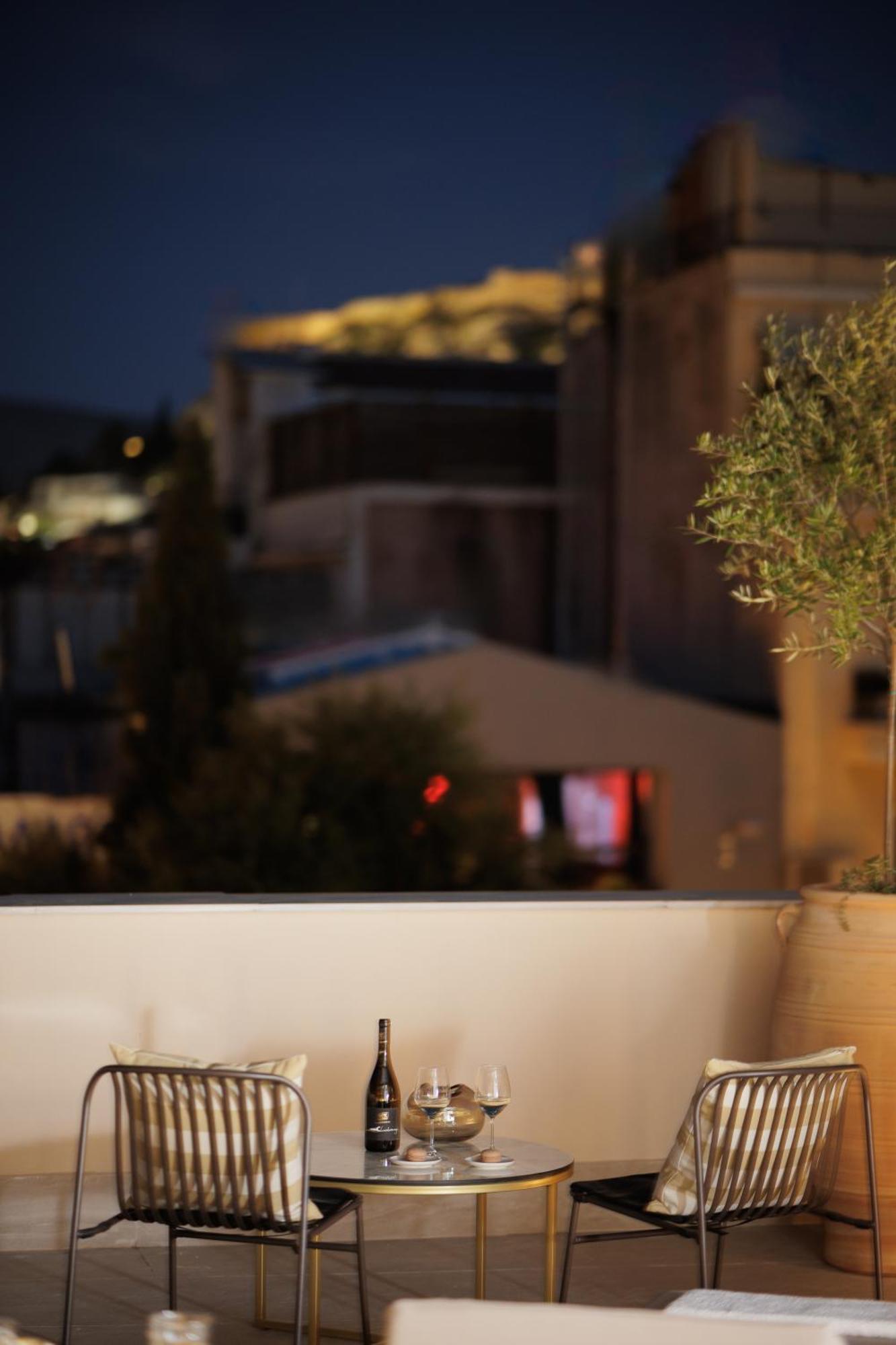 Aparthotel La Divina Athens